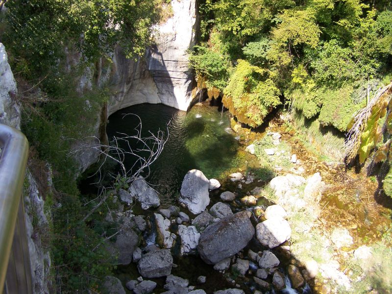 gal/Vacances/Les_Cascades_du_Loup/Grasse2007 156.jpg